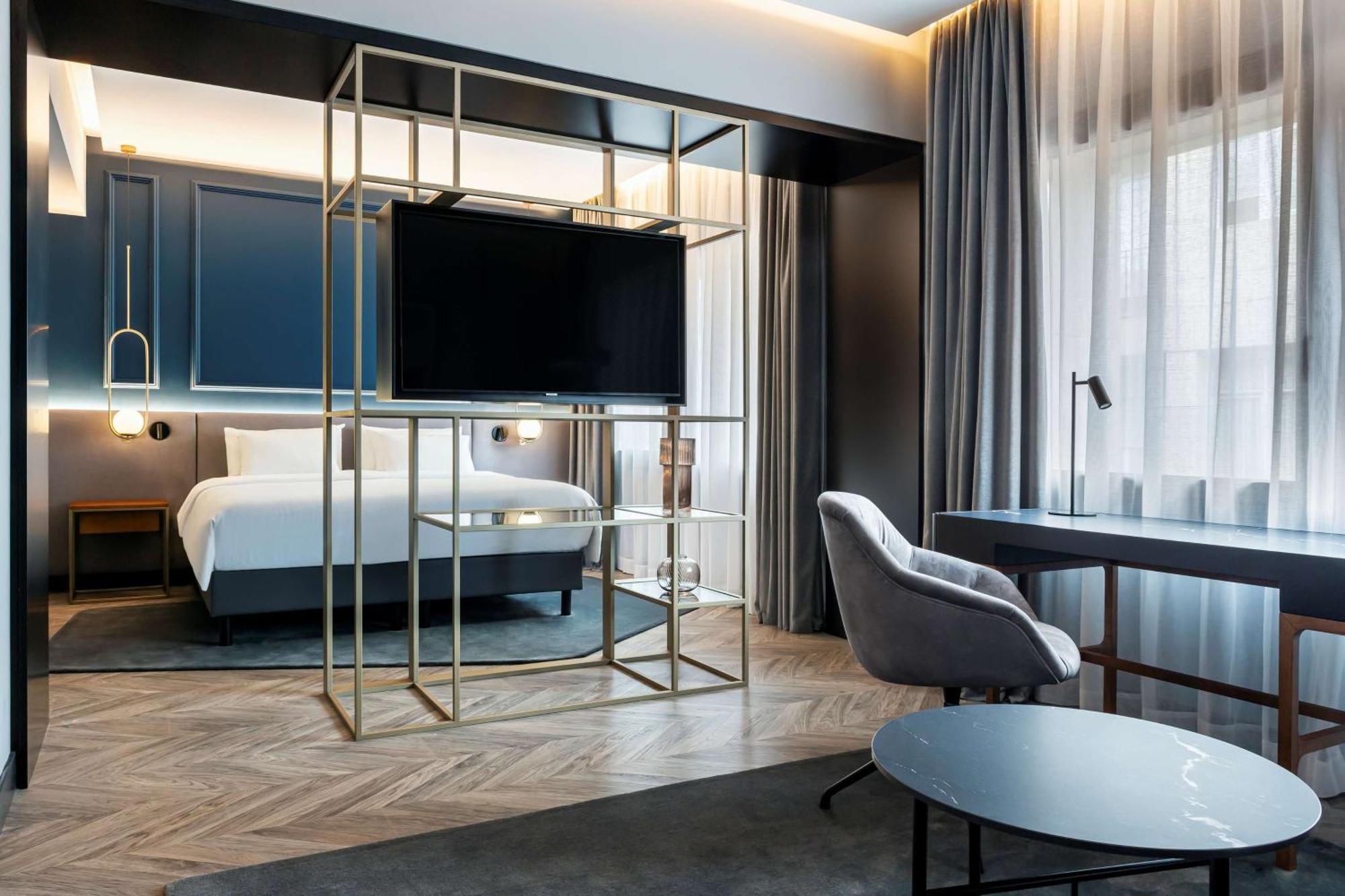 Hotel Radisson Collection Bilbao Esterno foto