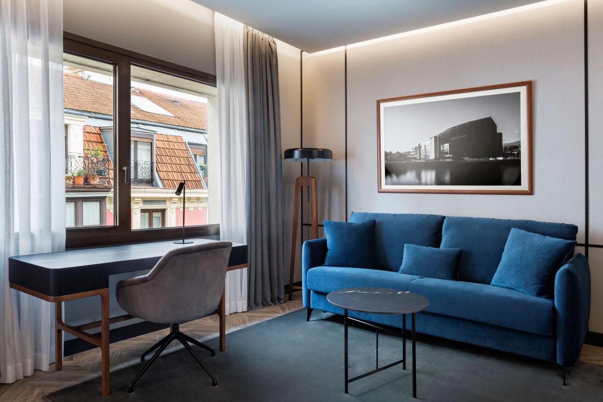 Hotel Radisson Collection Bilbao Esterno foto
